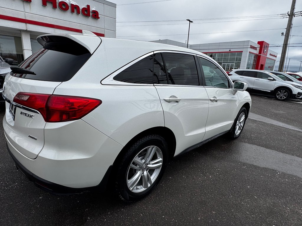 2015 Acura RDX BASE in Amherst, Nova Scotia - 7 - w1024h768px