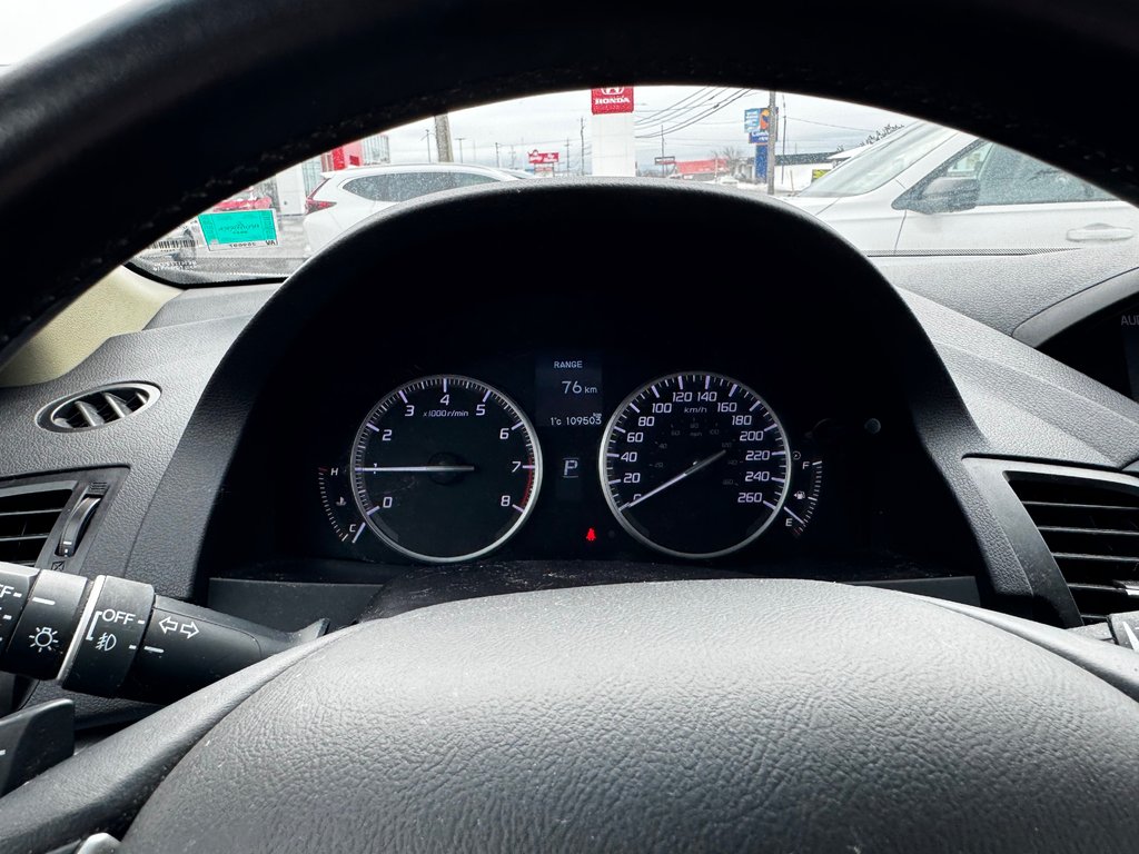 2015 Acura RDX BASE in Amherst, Nova Scotia - 13 - w1024h768px