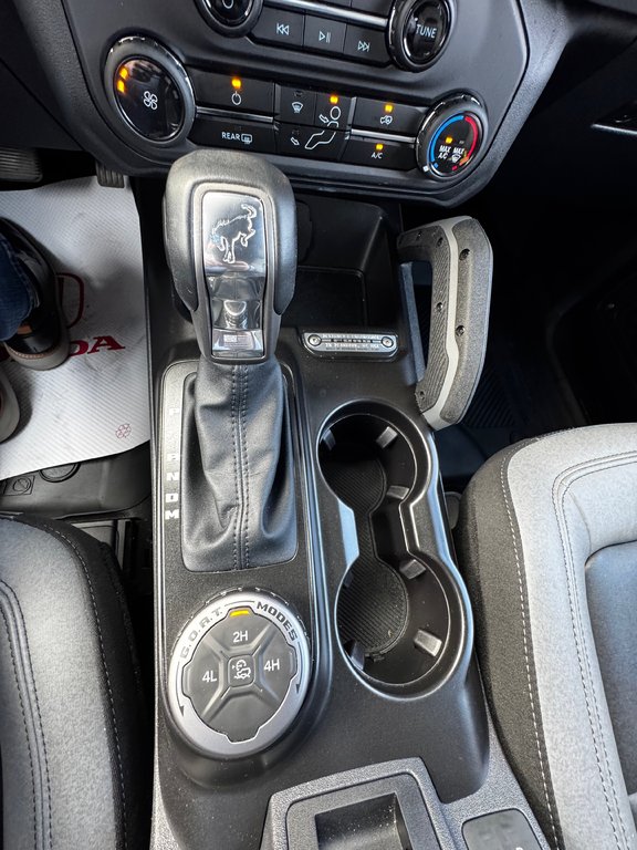 2023 Ford BRONCO BIG BEND in Amherst, Nova Scotia - 18 - w1024h768px