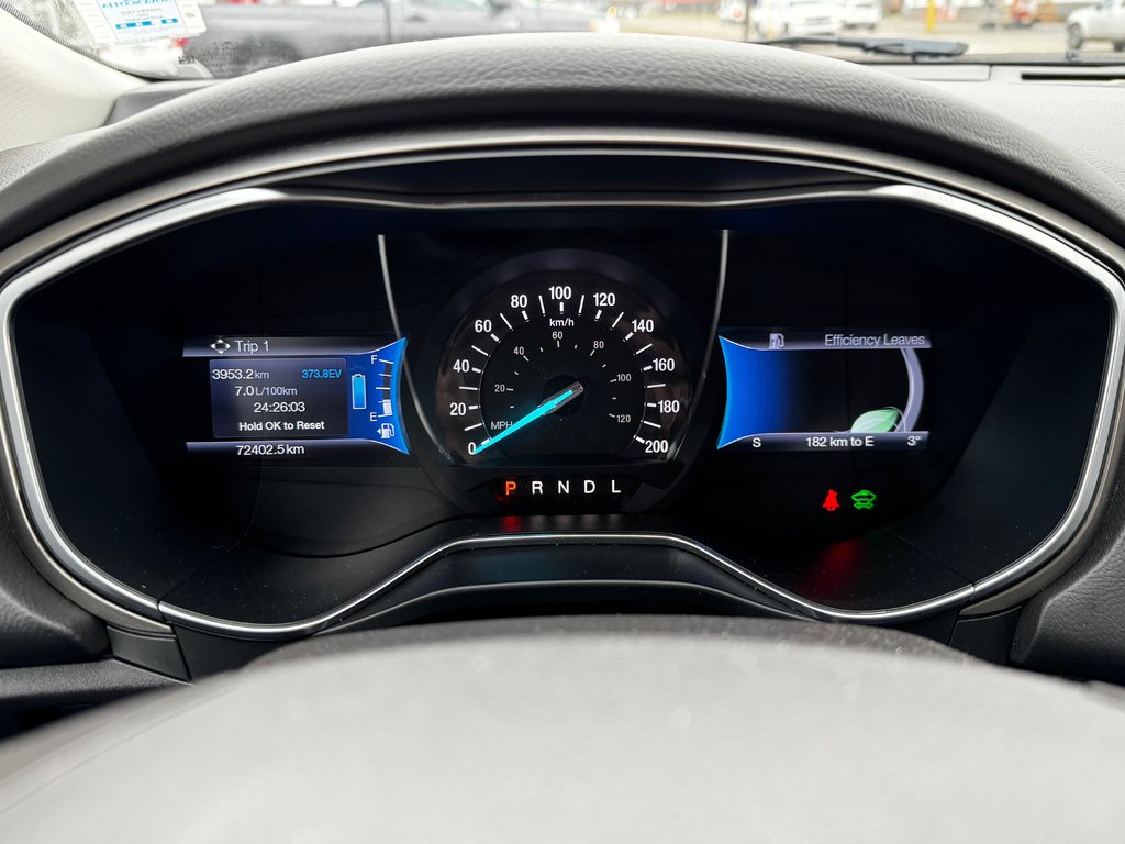 2016 Ford Fusion SE Hybrid in Amherst, Nova Scotia - 10 - w1024h768px