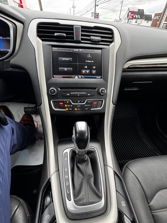 2016 Ford Fusion SE Hybrid in Amherst, Nova Scotia - 13 - w1024h768px