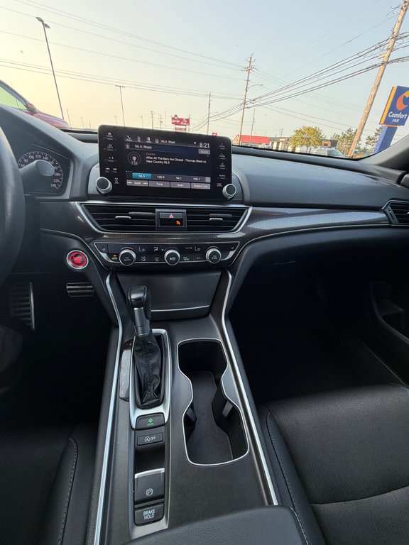 2022 Honda ACCORD SEDAN SE in Amherst, Nova Scotia - 15 - w1024h768px