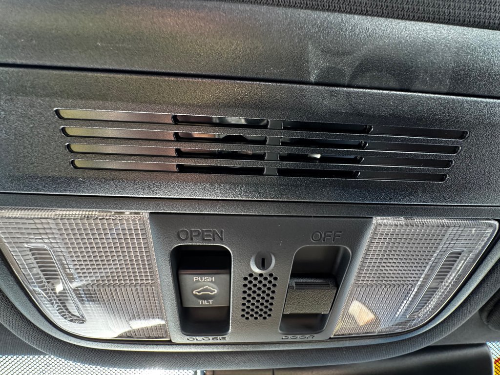 Honda CIVIC HATCHBACK SPORT TOURING 2021 à Amherst, Nouvelle-Écosse - 18 - w1024h768px