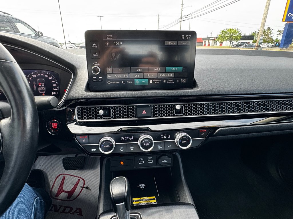 2022 Honda CIVIC SEDAN TOURING in Amherst, Nova Scotia - 17 - w1024h768px