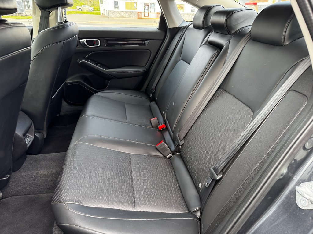2022 Honda CIVIC SEDAN TOURING in Amherst, Nova Scotia - 10 - w1024h768px