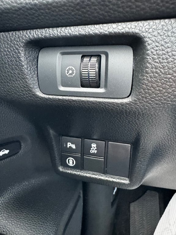 2022 Honda CIVIC SEDAN TOURING in Amherst, Nova Scotia - 13 - w1024h768px