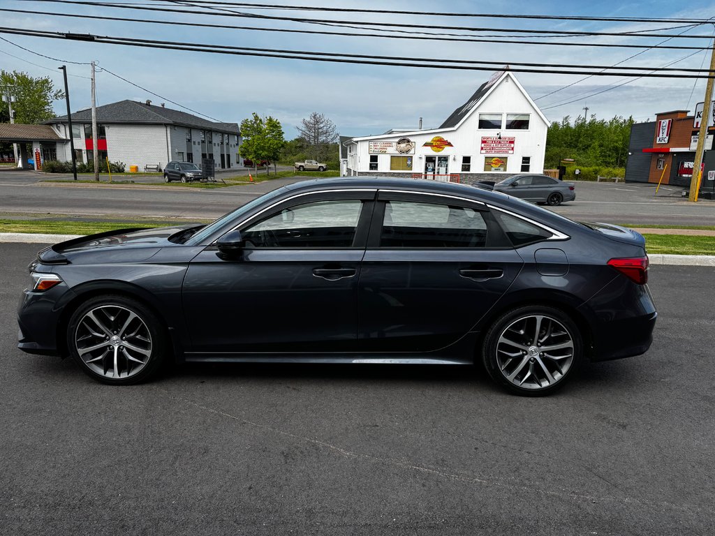 2022 Honda CIVIC SEDAN TOURING in Amherst, Nova Scotia - 5 - w1024h768px