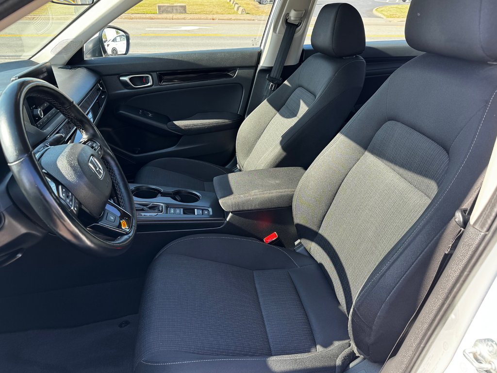 2023 Honda CIVIC SEDAN EX in Amherst, Nova Scotia - 10 - w1024h768px