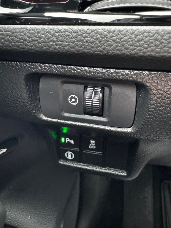 2023 Honda CIVIC SI SEDAN BASE in Amherst, Nova Scotia - 14 - w1024h768px