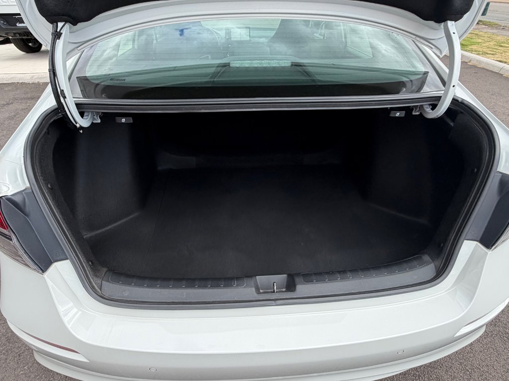 2025 Honda CIVIC SI SEDAN BASE in Amherst, Nova Scotia - 9 - w1024h768px
