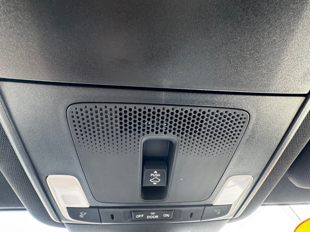 2023 Honda CR-V Hybrid Touring in Amherst, Nova Scotia - 17 - w1024h768px