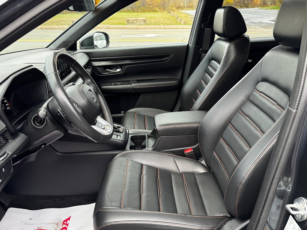 2024 Honda CR-V HYBRID EX-L in Amherst, Nova Scotia - 12 - w1024h768px