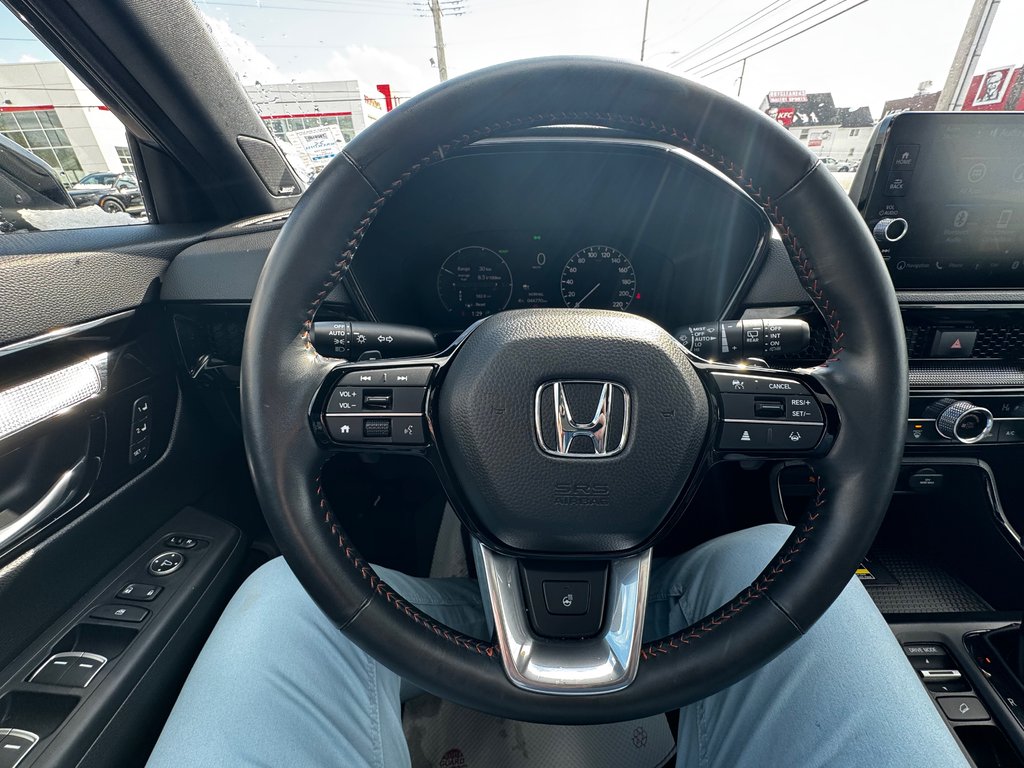 Honda CR-V HYBRID TOURING 2024 à Amherst, Nouvelle-Écosse - 16 - w1024h768px