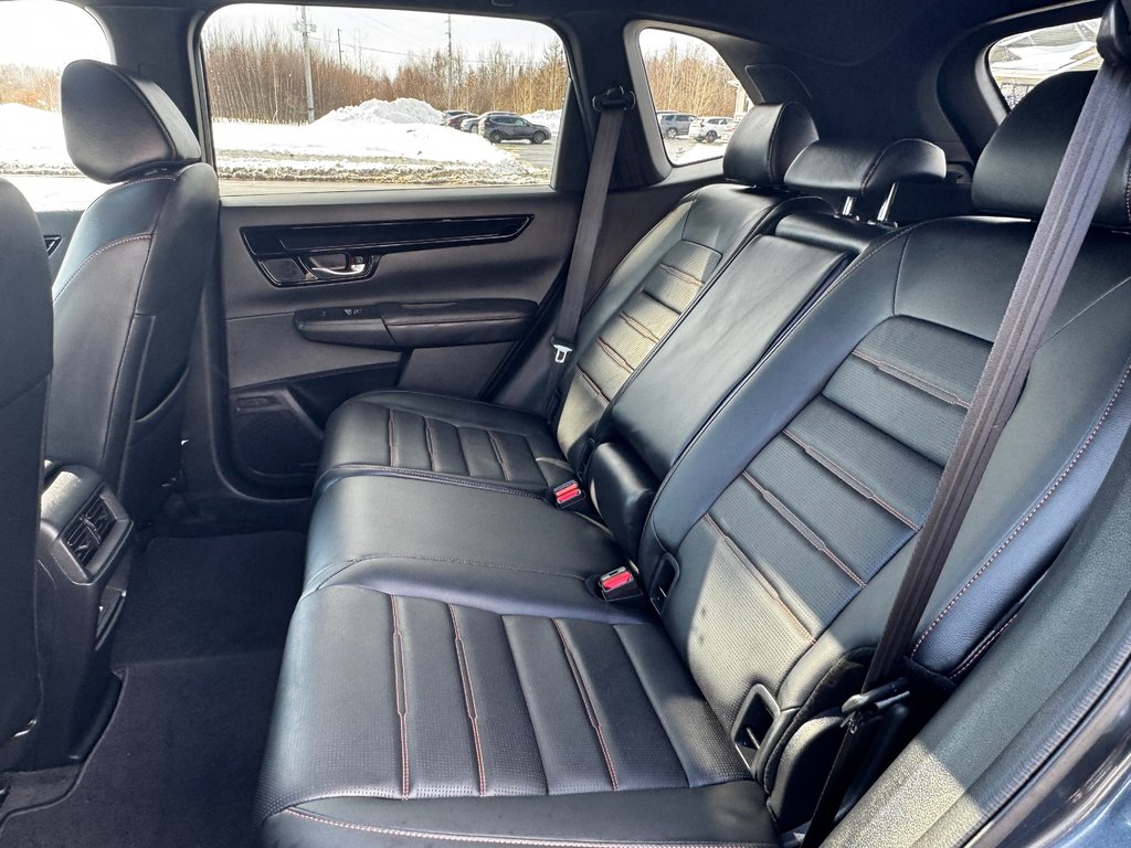 Honda CR-V HYBRID TOURING 2024 à Amherst, Nouvelle-Écosse - 11 - w1024h768px