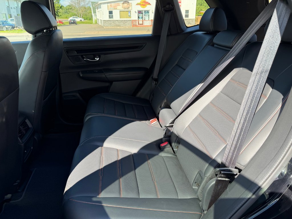 2024 Honda CR-V HYBRID EX-L in Amherst, Nova Scotia - 11 - w1024h768px