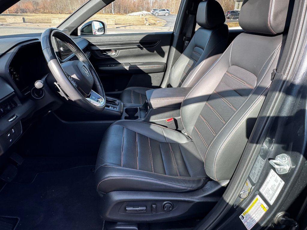 2025 Honda CR-V HYBRID EX-L in Amherst, Nova Scotia - 12 - w1024h768px