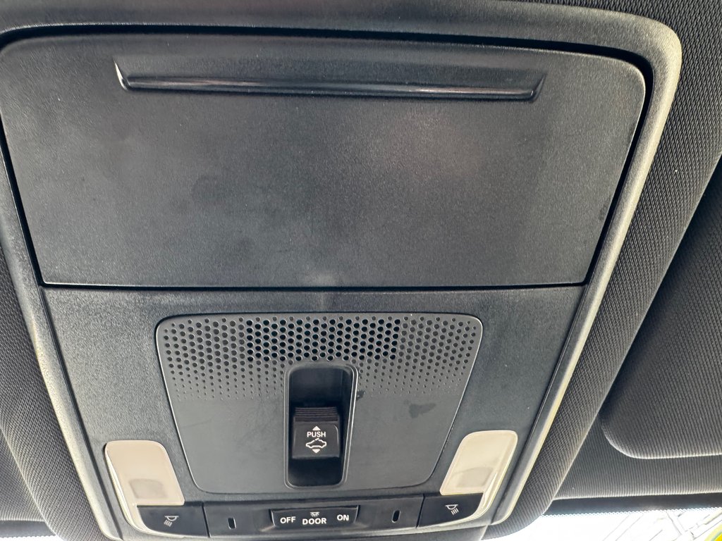 2025 Honda CR-V HYBRID EX-L in Amherst, Nova Scotia - 20 - w1024h768px