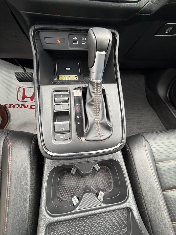 2025 Honda CR-V HYBRID EX-L in Amherst, Nova Scotia - 19 - w1024h768px