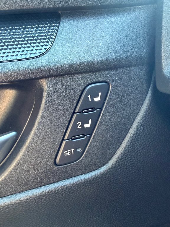2025 Honda CR-V HYBRID EX-L in Amherst, Nova Scotia - 15 - w1024h768px
