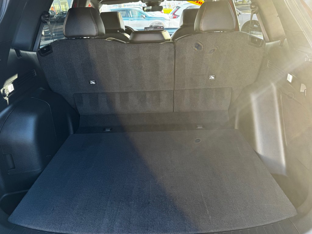 2026 Honda CR-V Hybrid Touring in Amherst, Nova Scotia - 10 - w1024h768px