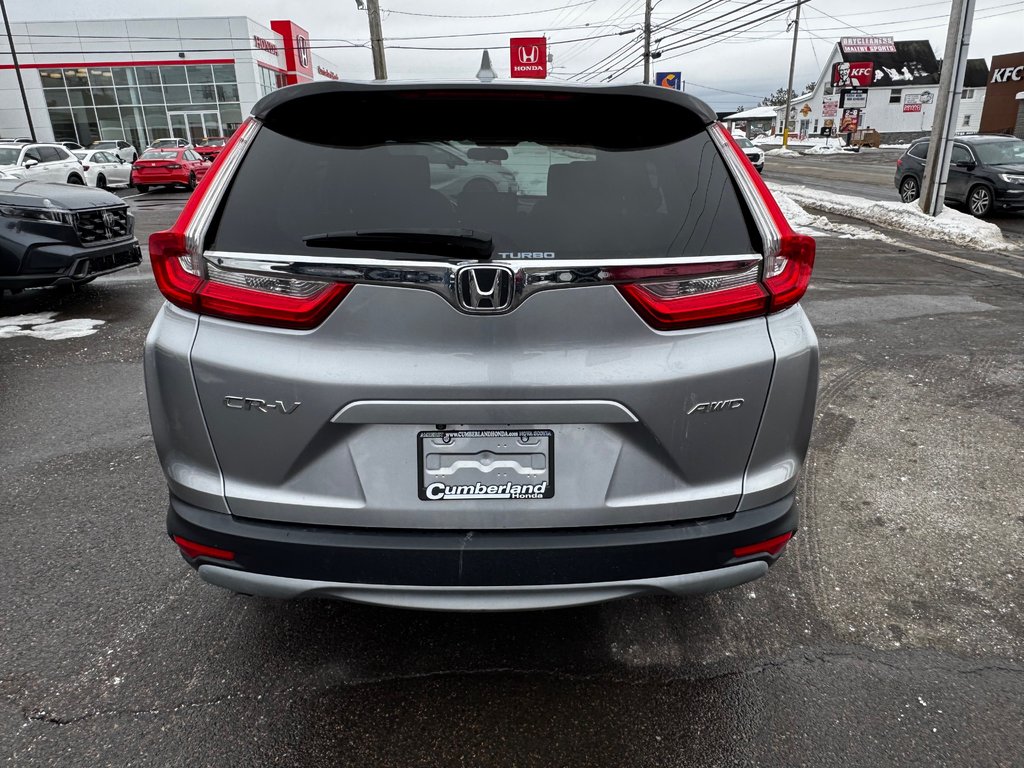 Honda CR-V LX 2017 à Amherst, Nouvelle-Écosse - 8 - w1024h768px
