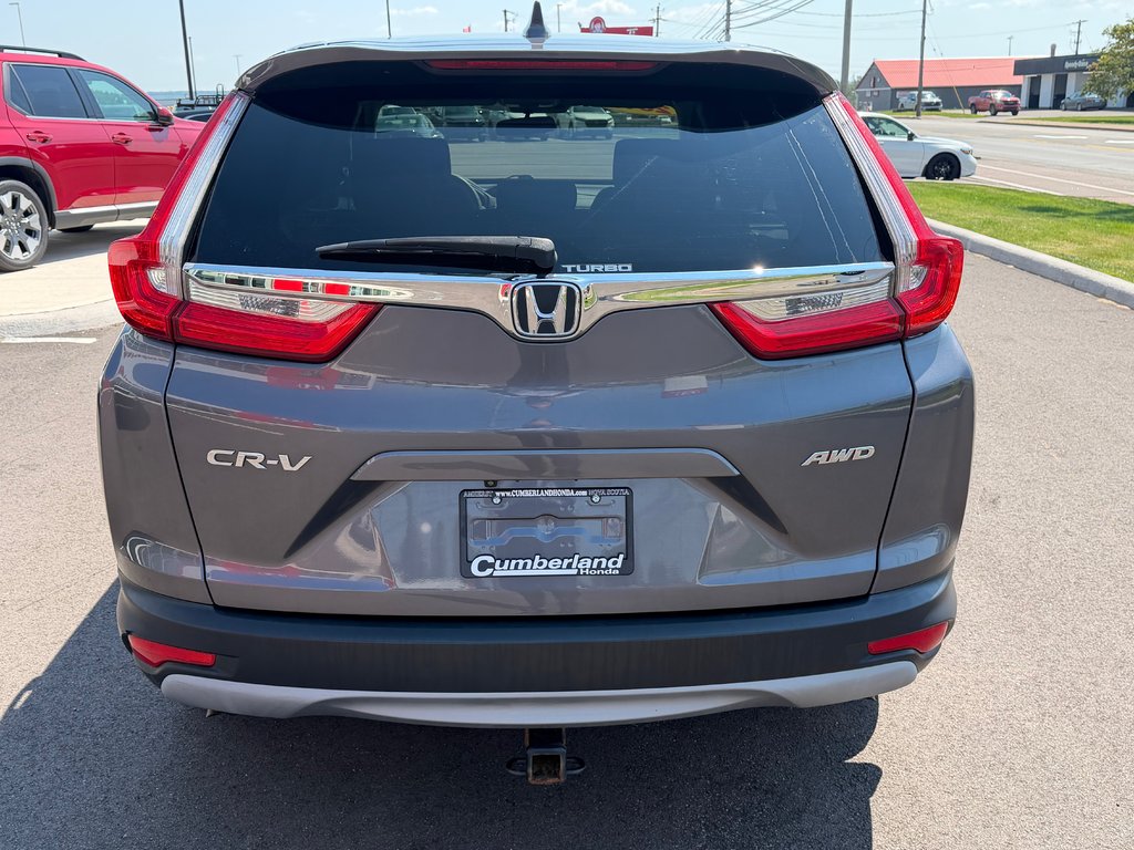 2017 Honda CR-V LX in Amherst, Nova Scotia - 8 - w1024h768px