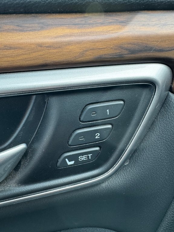 2019 Honda CR-V TOURING in Amherst, Nova Scotia - 15 - w1024h768px