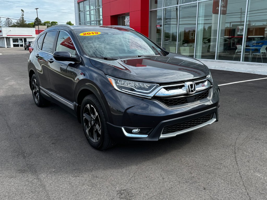 2019 Honda CR-V TOURING in Amherst, Nova Scotia - 2 - w1024h768px