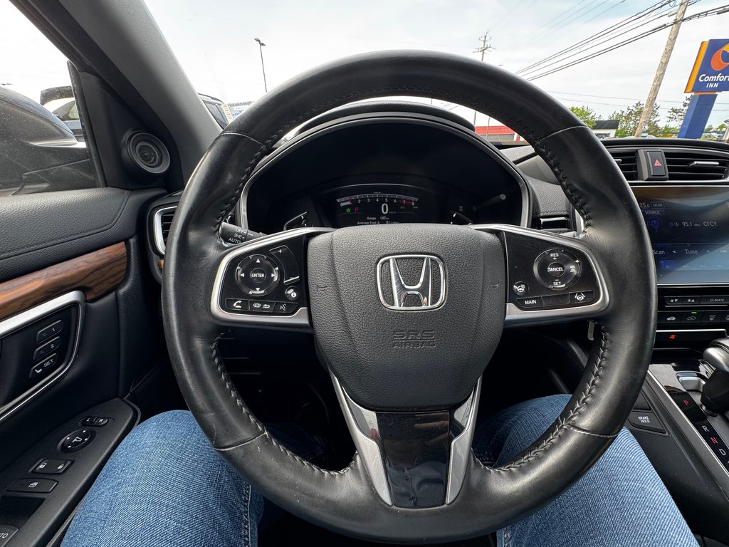 2019 Honda CR-V TOURING in Amherst, Nova Scotia - 17 - w1024h768px