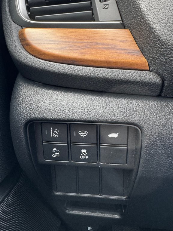 2019 Honda CR-V TOURING in Amherst, Nova Scotia - 14 - w1024h768px