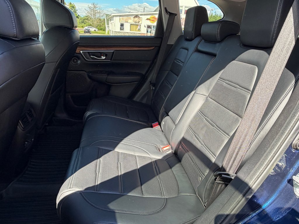 2020 Honda CR-V EX-L in Amherst, Nova Scotia - 11 - w1024h768px