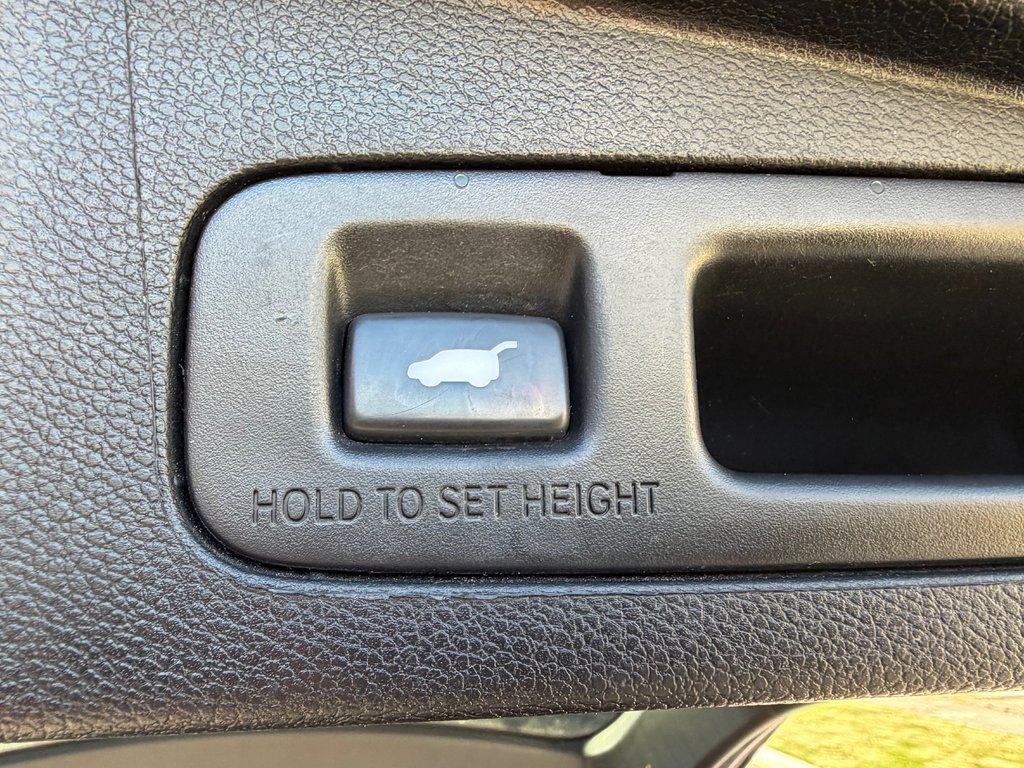 2020 Honda CR-V EX-L in Amherst, Nova Scotia - 10 - w1024h768px