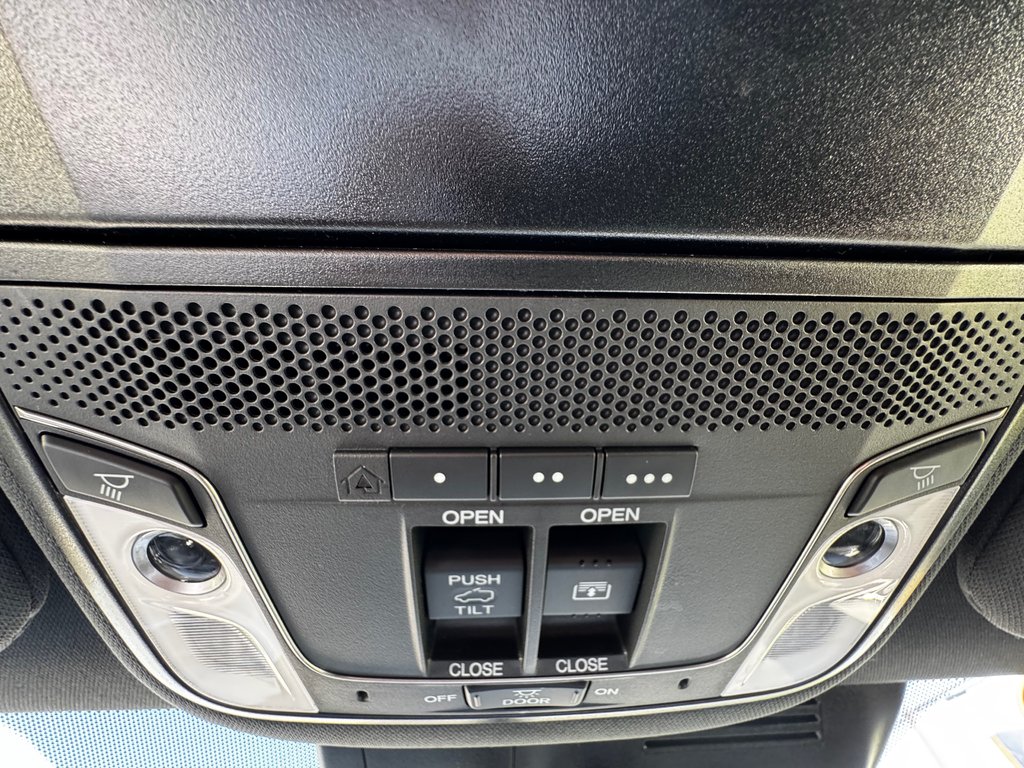 2021 Honda CR-V BLACK EDITION in Amherst, Nova Scotia - 21 - w1024h768px