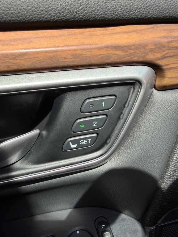 2021 Honda CR-V EX-L in Amherst, Nova Scotia - 15 - w1024h768px