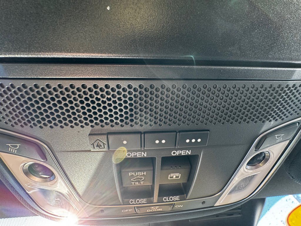 2022 Honda CR-V BLACK EDITION in Amherst, Nova Scotia - 22 - w1024h768px