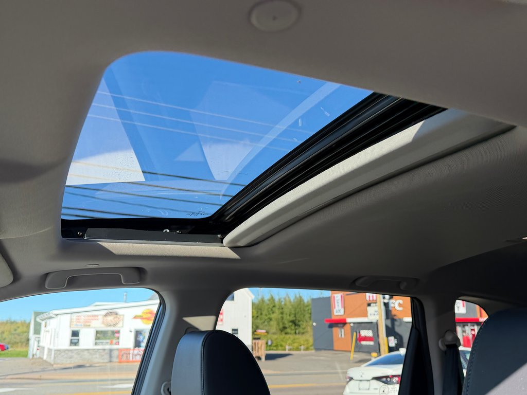 2023 Honda CR-V EX-L in Amherst, Nova Scotia - 12 - w1024h768px