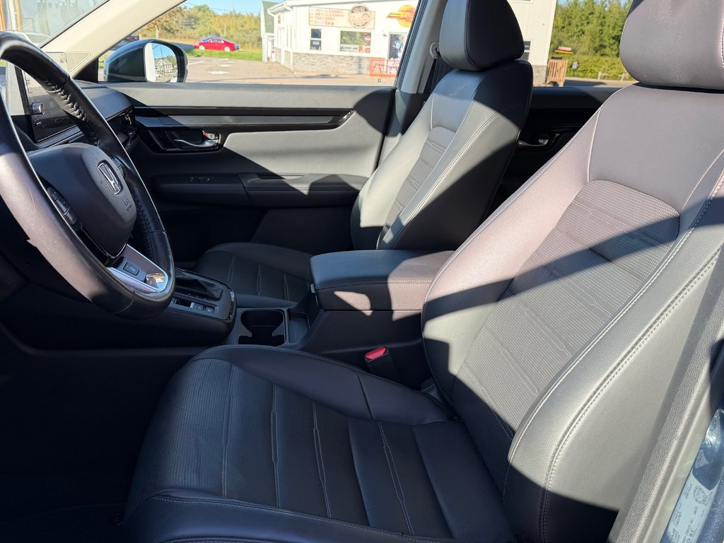 2023 Honda CR-V EX-L in Amherst, Nova Scotia - 17 - w1024h768px