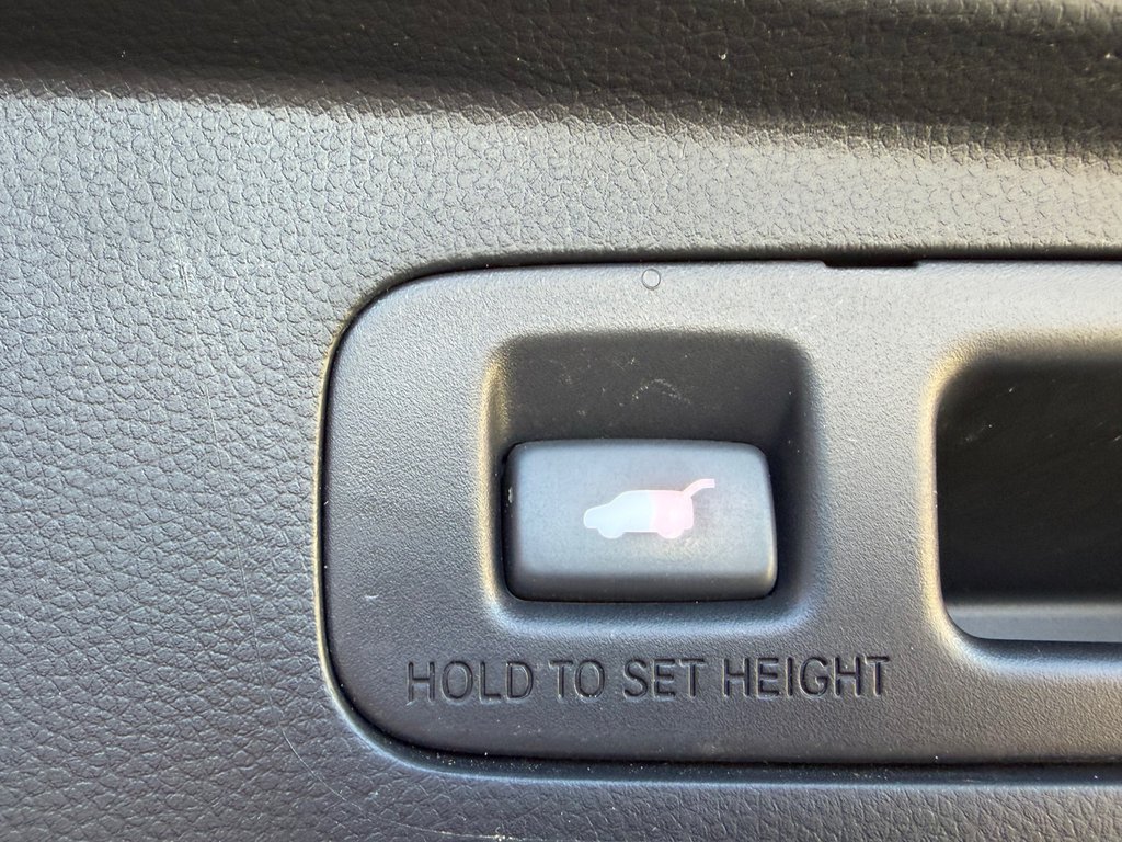 2023 Honda CR-V EX-L in Amherst, Nova Scotia - 10 - w1024h768px