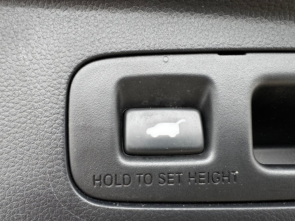 Honda CR-V EX-L 2024 à Amherst, Nouvelle-Écosse - 10 - w1024h768px