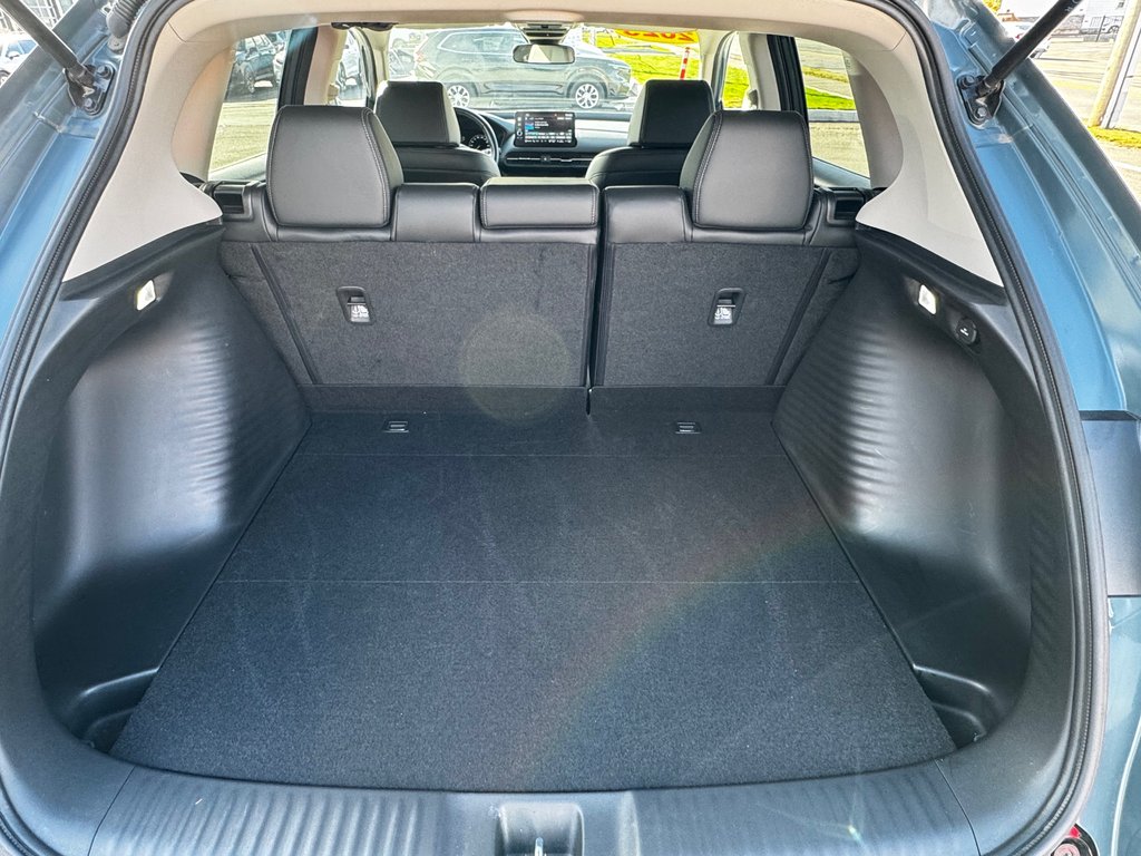 Honda HR-V EX-L Navi 2023 à Amherst, Nouvelle-Écosse - 9 - w1024h768px