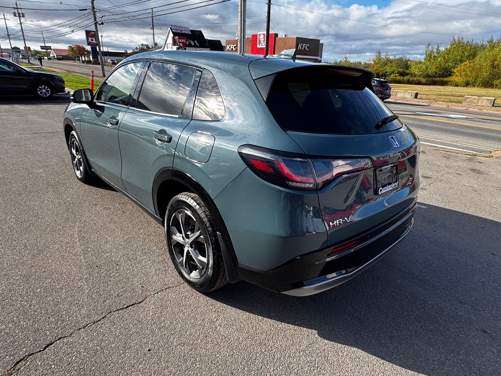 Honda HR-V EX-L Navi 2023 à Amherst, Nouvelle-Écosse - 6 - w1024h768px