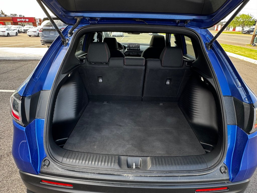 2025 Honda HR-V SPORT in Amherst, Nova Scotia - 9 - w1024h768px