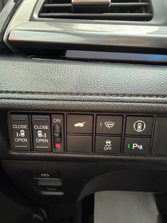2024 Honda ODYSSEY TOURING in Amherst, Nova Scotia - 12 - w1024h768px