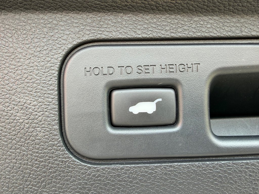 2024 Honda ODYSSEY TOURING in Amherst, Nova Scotia - 9 - w1024h768px