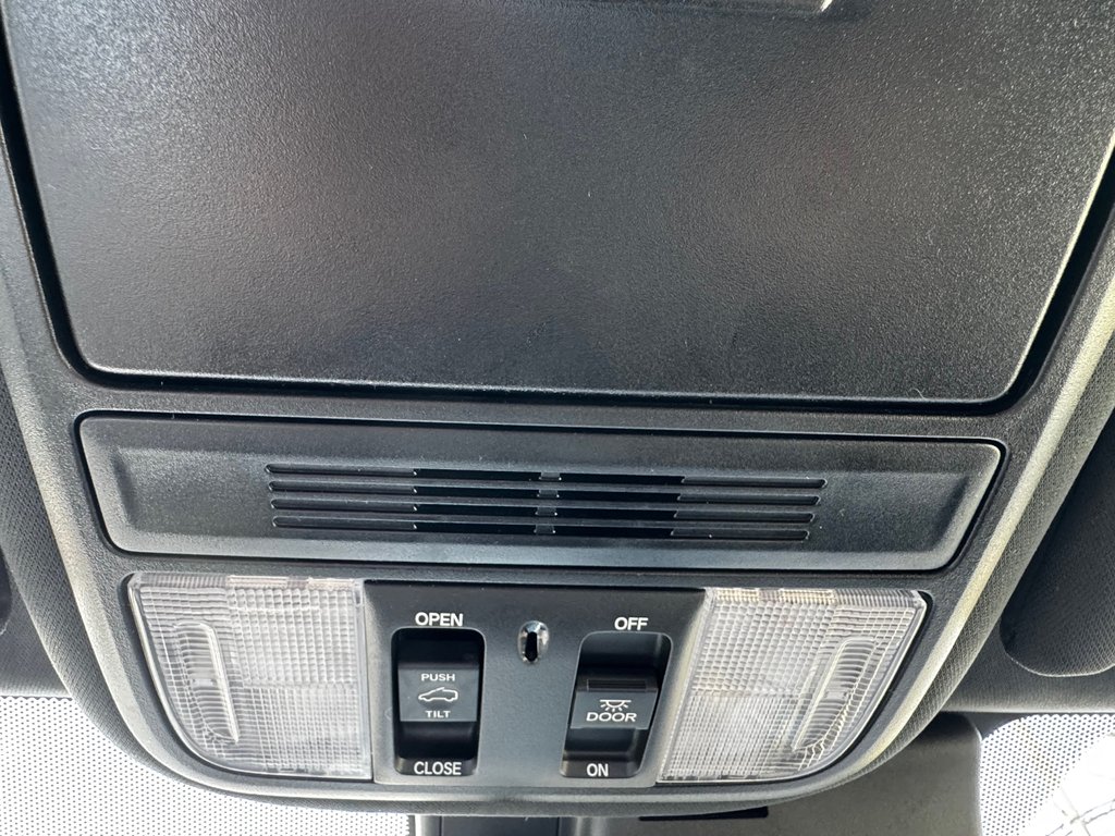 2021 Honda PASSPORT EX-L in Amherst, Nova Scotia - 21 - w1024h768px
