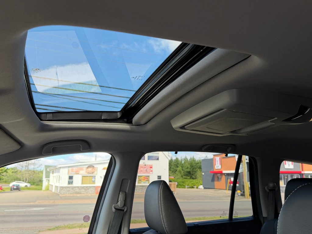 Honda PILOT TOURING 8-PASSENGER 2022 à Amherst, Nouvelle-Écosse - 13 - w1024h768px