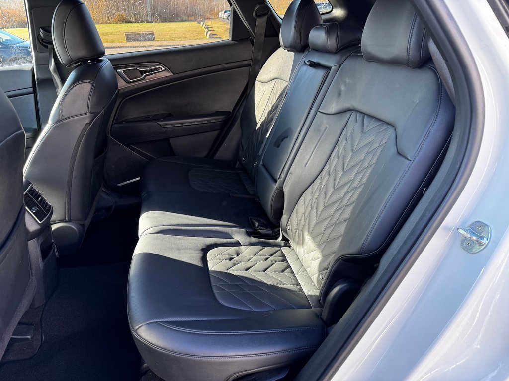 2023 Kia Sportage X-Line in Amherst, Nova Scotia - 10 - w1024h768px