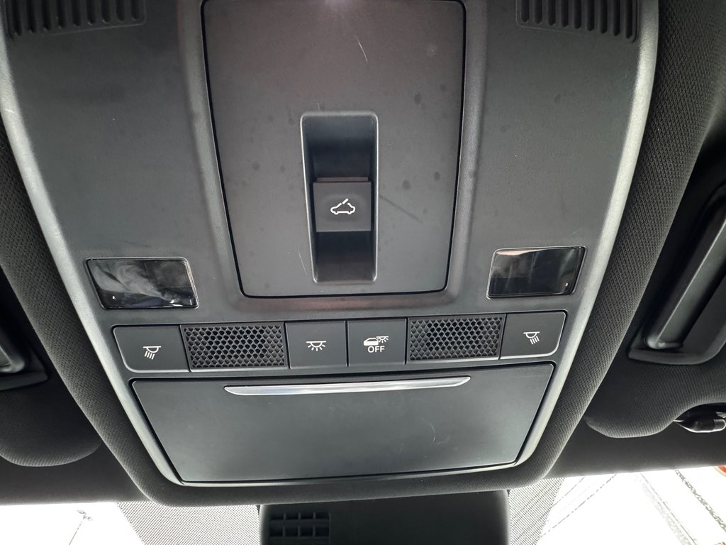 2022 Mazda CX-9 SIGNATURE in Amherst, Nova Scotia - 19 - w1024h768px