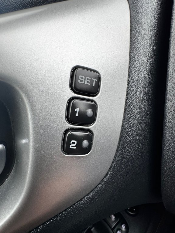 2020 Nissan Pathfinder SL Premium in Amherst, Nova Scotia - 15 - w1024h768px