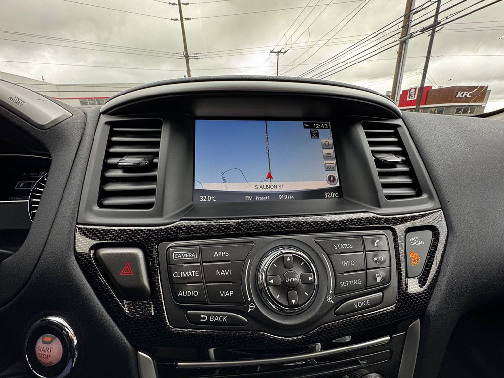 2020 Nissan Pathfinder SL Premium in Amherst, Nova Scotia - 19 - w1024h768px